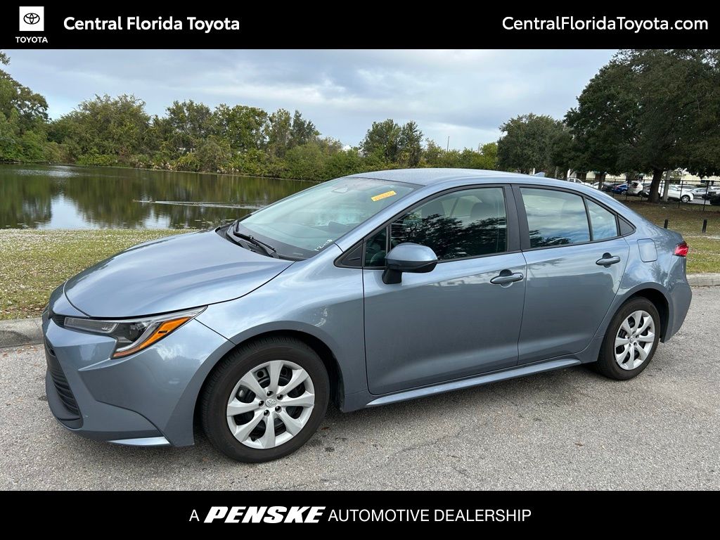 Thumbnail: 2024 Toyota Corolla - 1