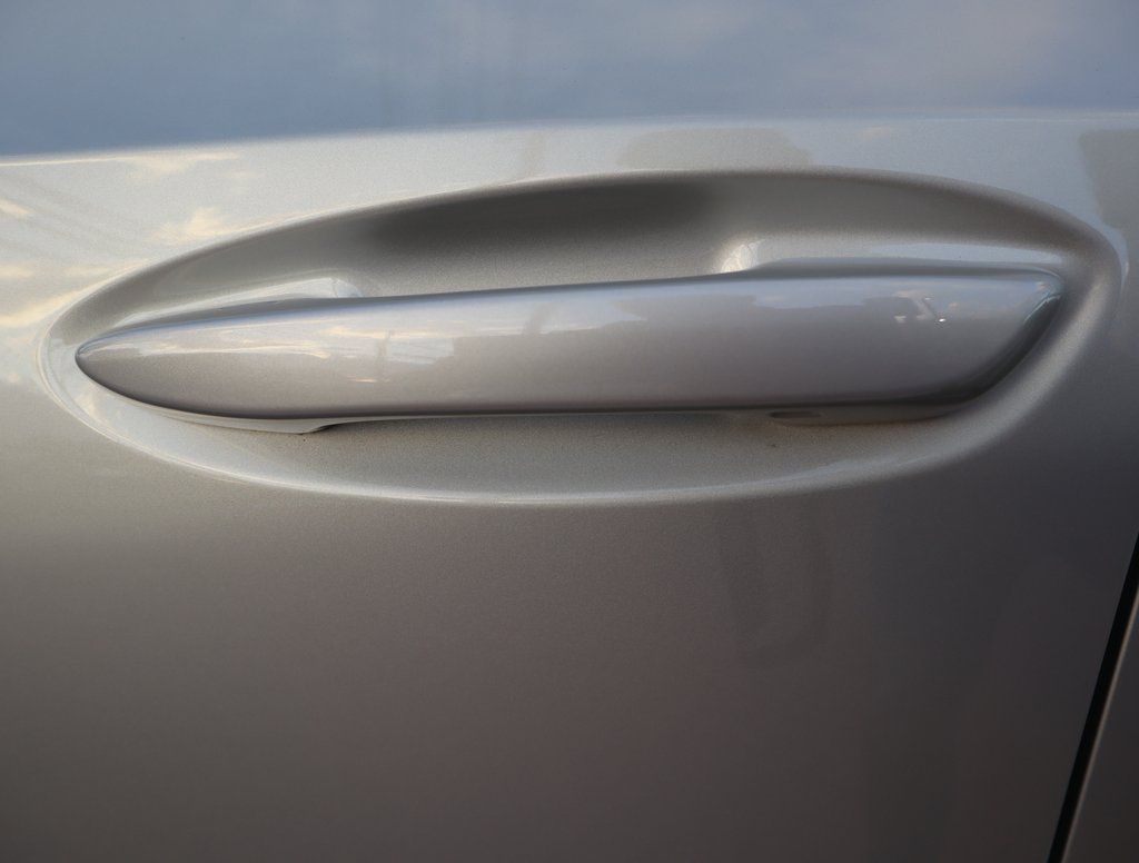 Thumbnail: 2025 Lexus ES - 12