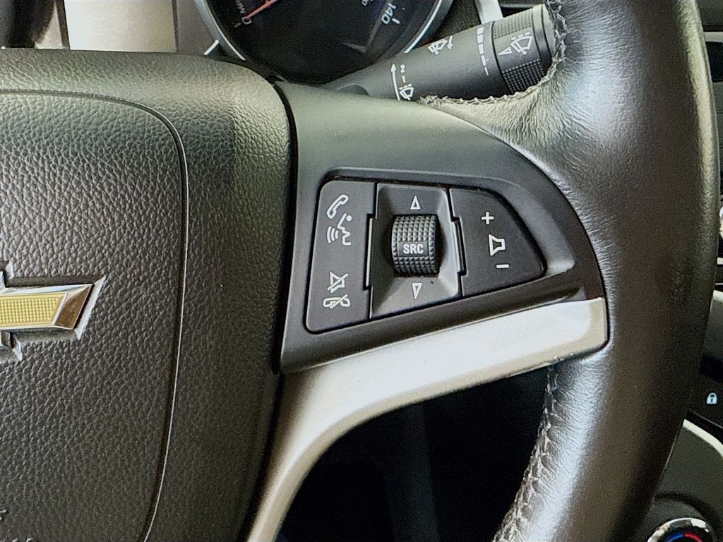 Thumbnail: 2012 Chevrolet Cruze - 12