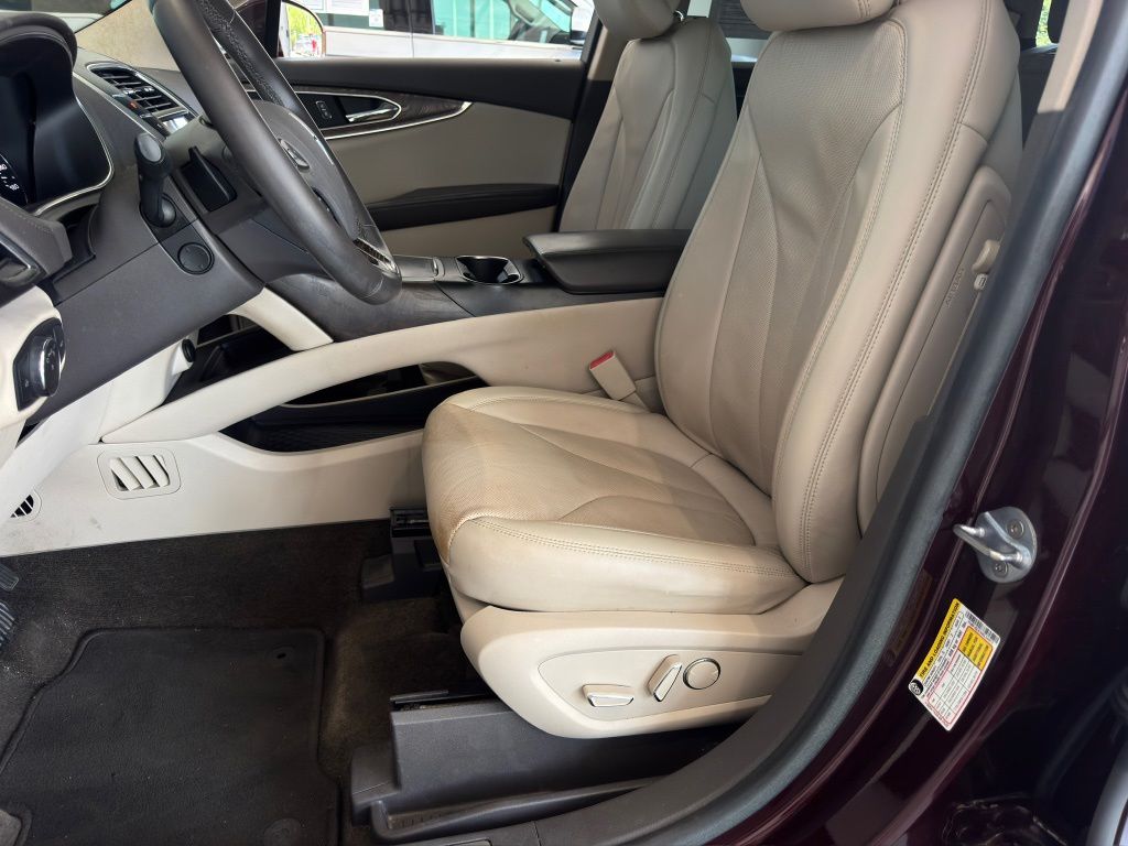2017 Lincoln MKX Reserve - 11