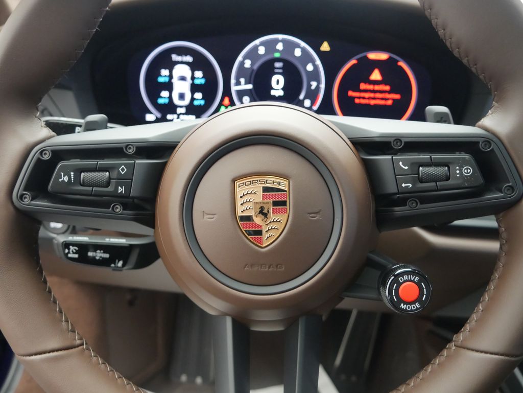 Thumbnail: 2026 Porsche 911 - 19