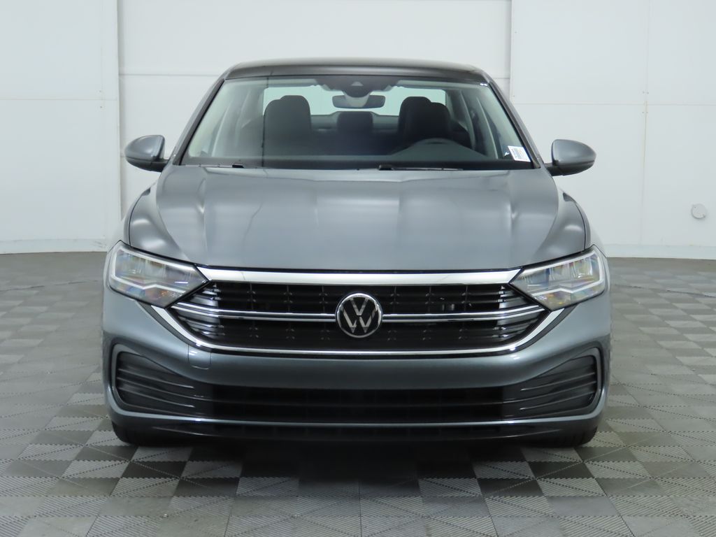 2024 Volkswagen Jetta SE 3