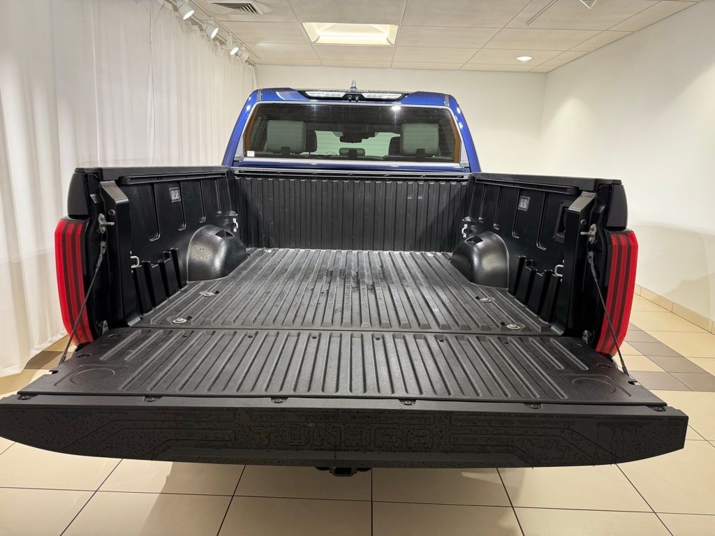 Thumbnail: 2024 Toyota Tundra - 11