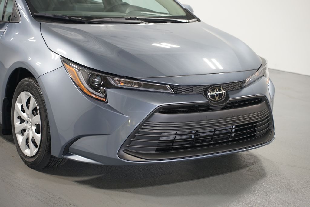 Thumbnail: 2025 Toyota Corolla - 4
