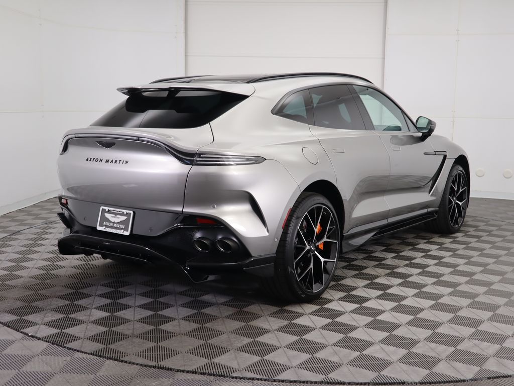 2025 Aston Martin DBX 707 5