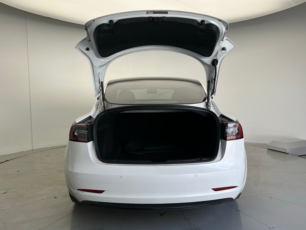 Thumbnail: 2018 Tesla Model 3 - 5