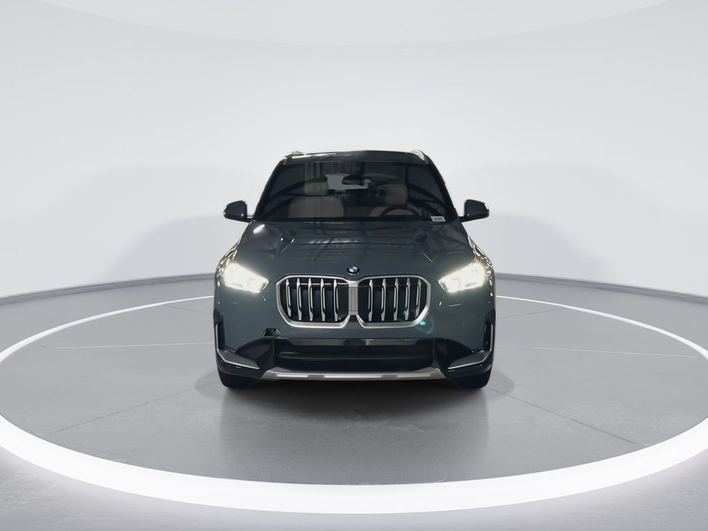 2025 BMW X1 xDrive28i 3