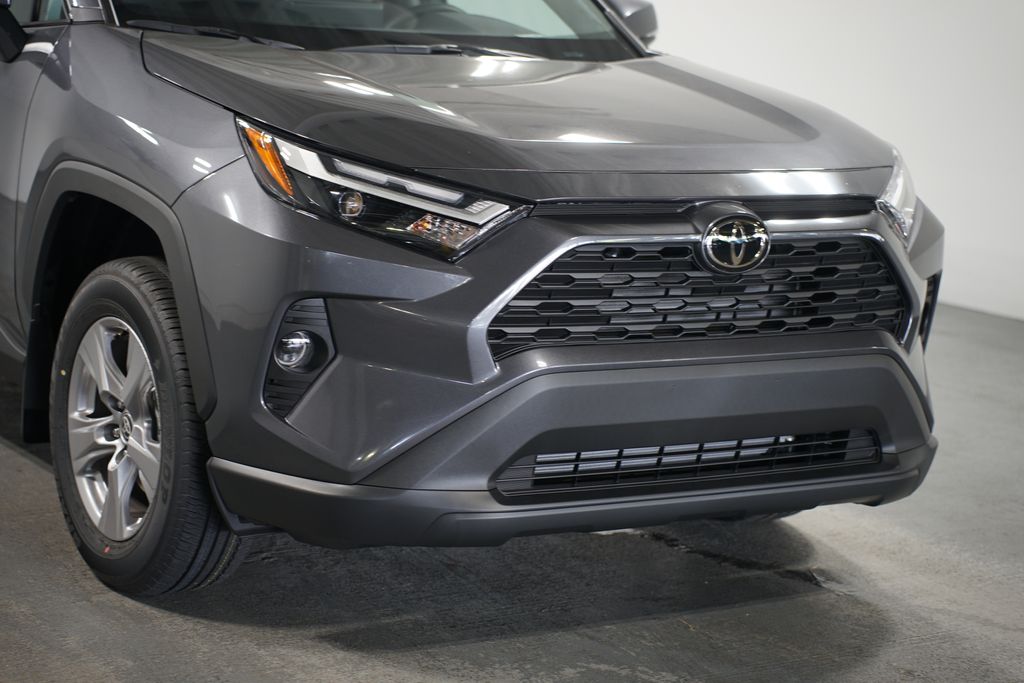Thumbnail: 2025 Toyota RAV4 - 4