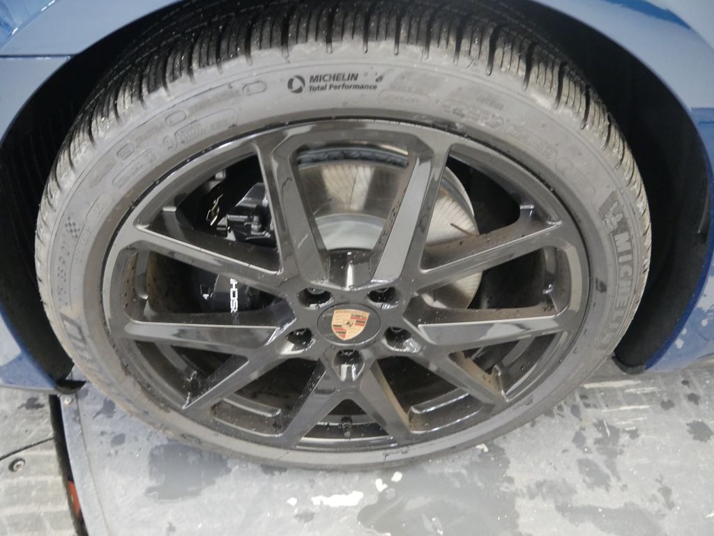 Thumbnail: 2026 Porsche Panamera - 13