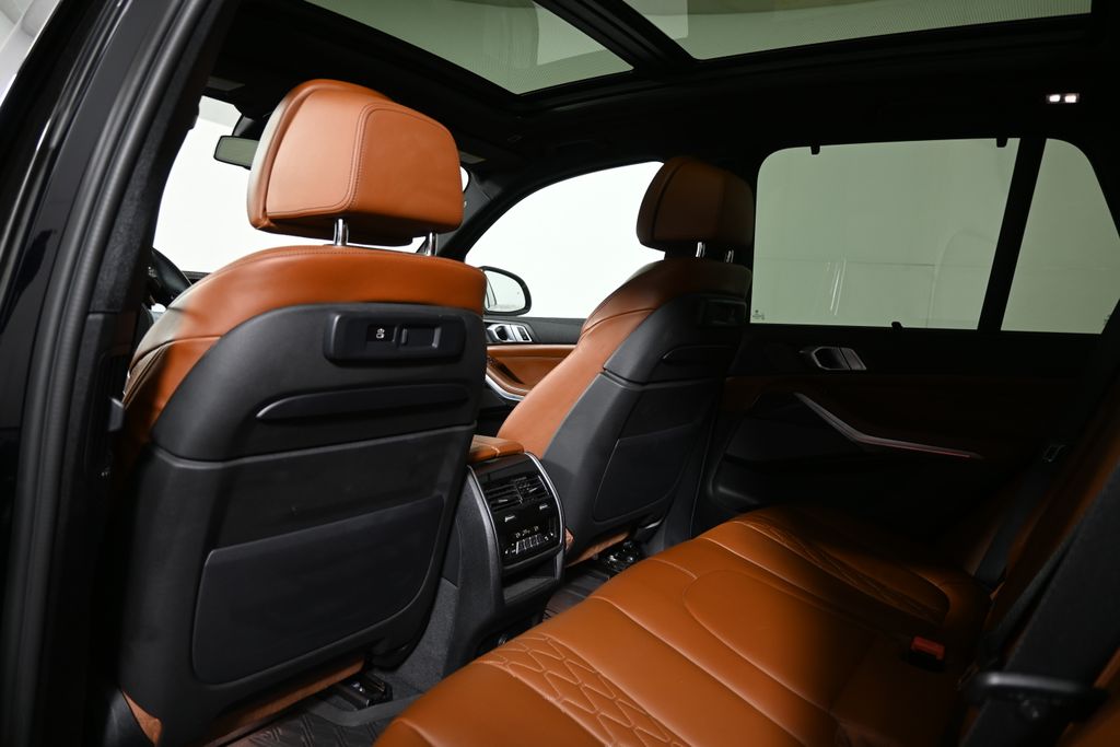 Thumbnail: 2021 BMW X5 - 7