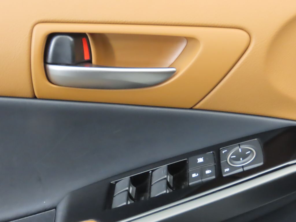 Thumbnail: 2023 Lexus IS - 23