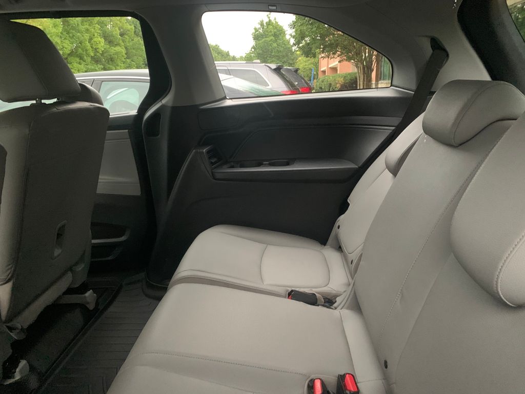 Thumbnail: 2018 Honda Odyssey - 6