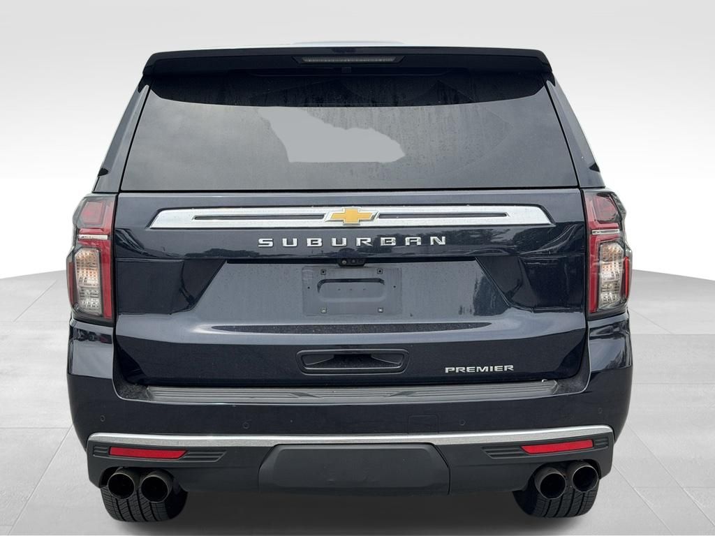 2022 Chevrolet Suburban 4WD Premier