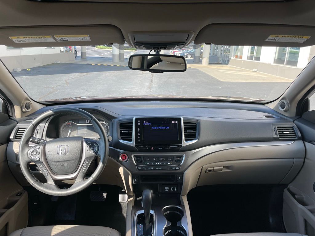 Thumbnail: 2019 Honda Ridgeline - 10