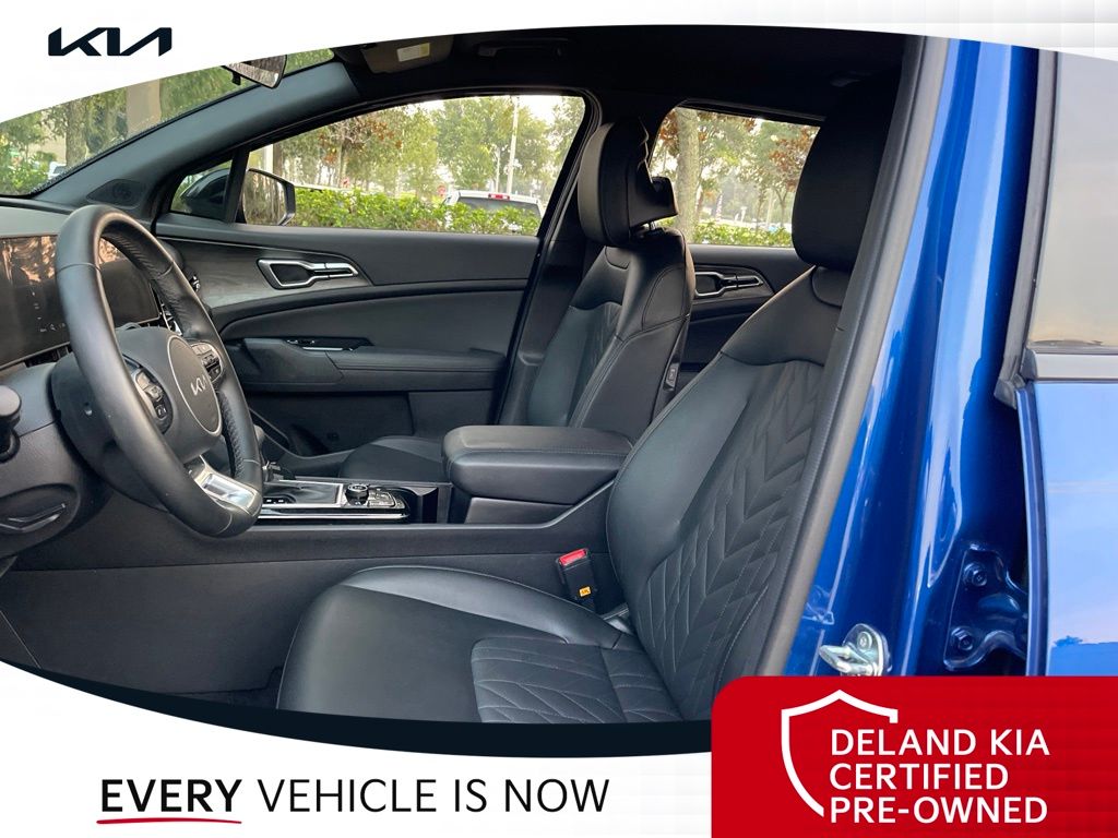 Used 2025 Kia Sportage SUV