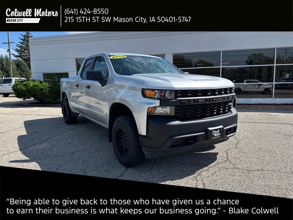 Silver Ice Metallic 2019 Chevrolet Silverado 1500 Pickup Truck Four-Wheel Drive 6-Speed Automatic Overdrive