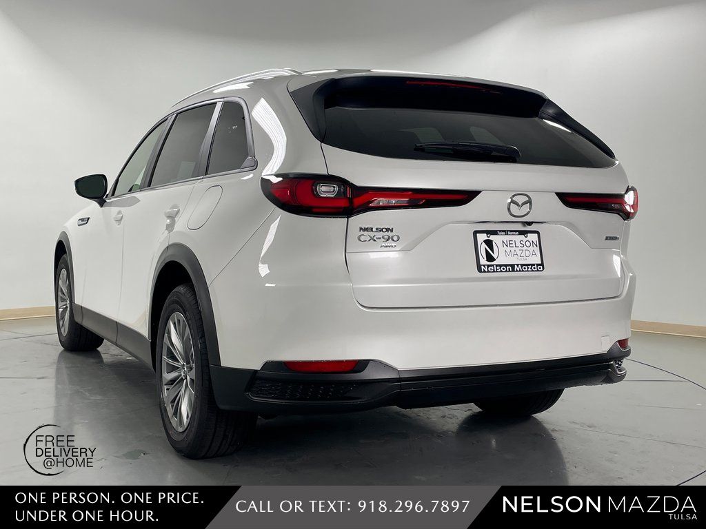 New 2026 White Mazda 3.3 Turbo Select image 8