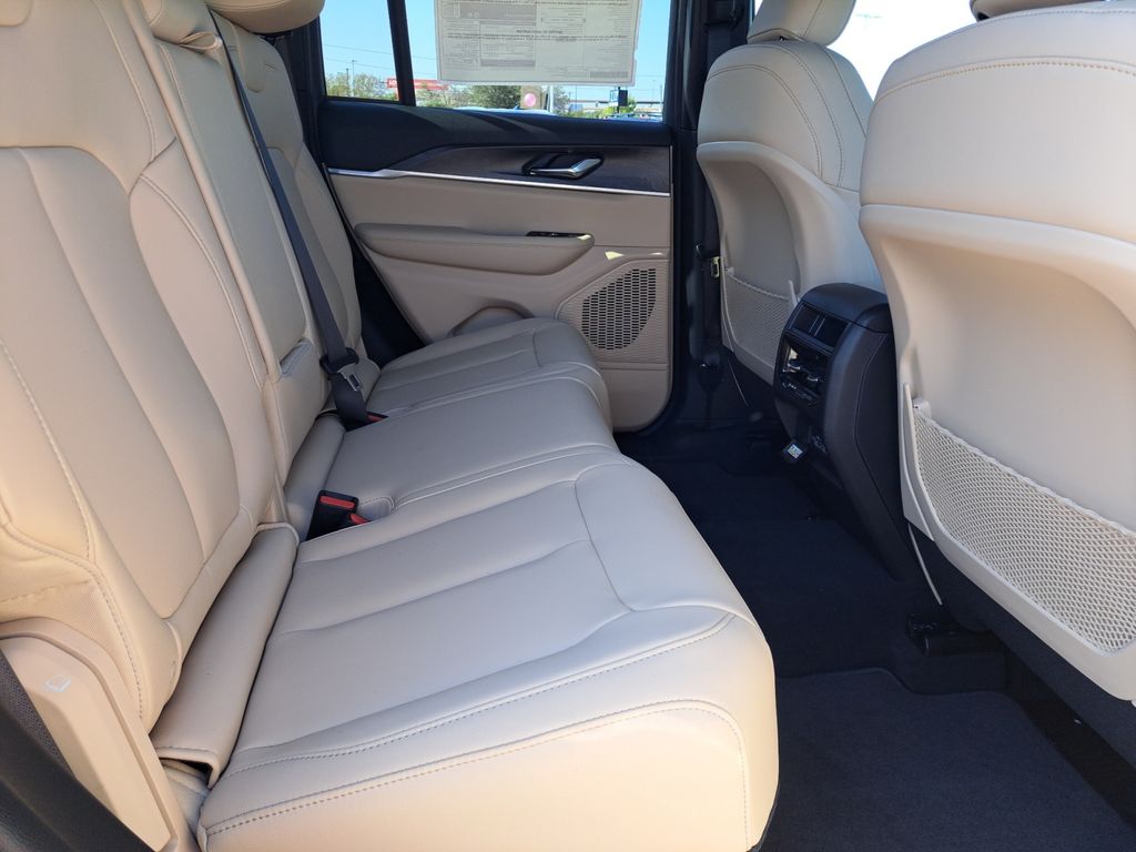 New Car 2025 Jeep Grand Cherokee  Limited For Sale Under $40,000 In Austin, Texas