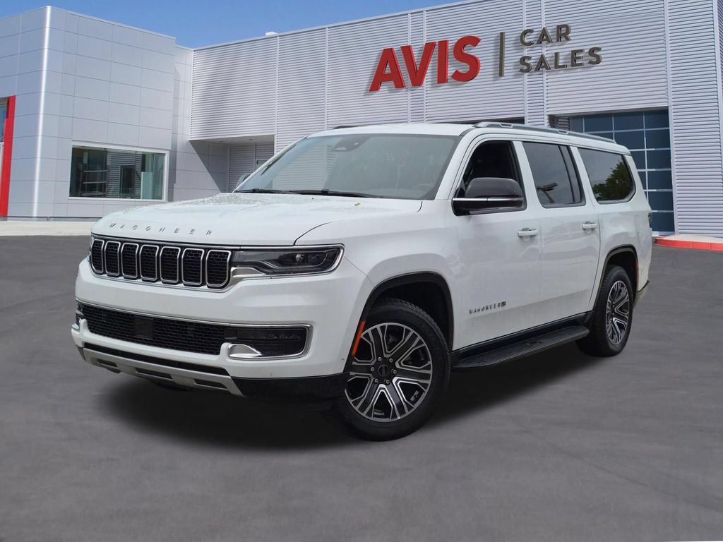 Bright White Clearcoat 2025 Jeep Wagoneer L SUV / Crossover Four-Wheel Drive 8-Speed Automatic