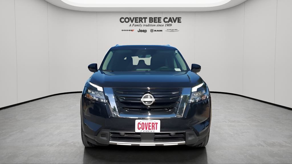 Used Car 2023 Nissan Pathfinder  Platinum For Sale Under $35,000 In Austin, Texas