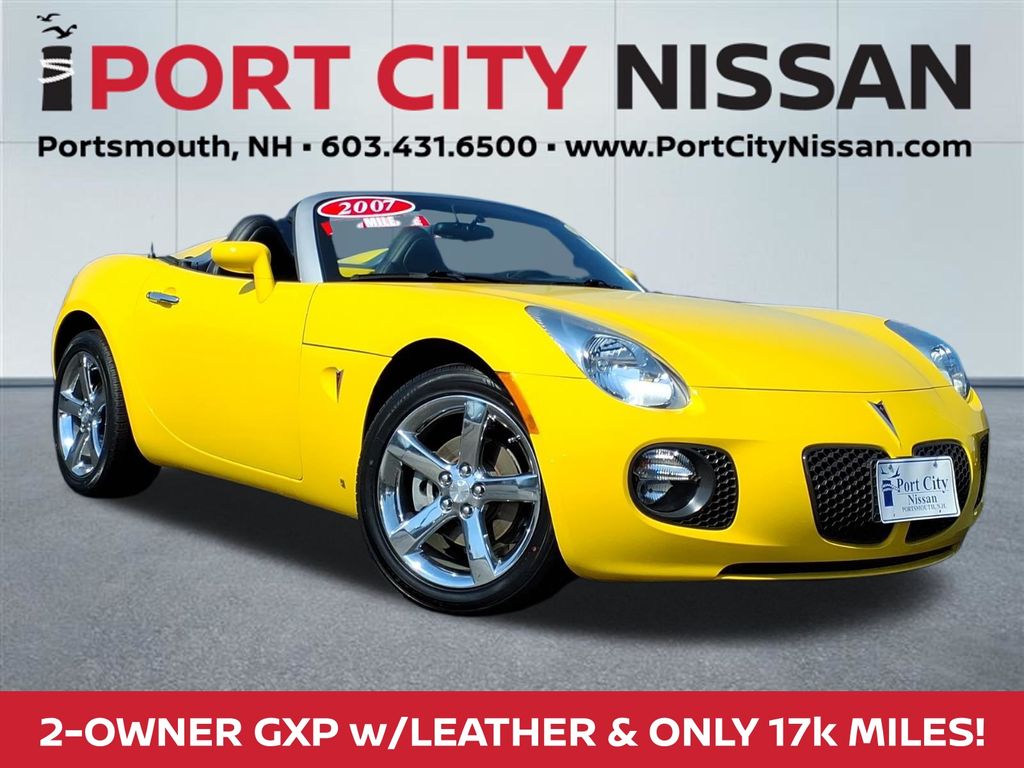 Competition Yellow 2007 Pontiac Solstice GXP Convertible Rear-Wheel Drive 5-Speed Automatic