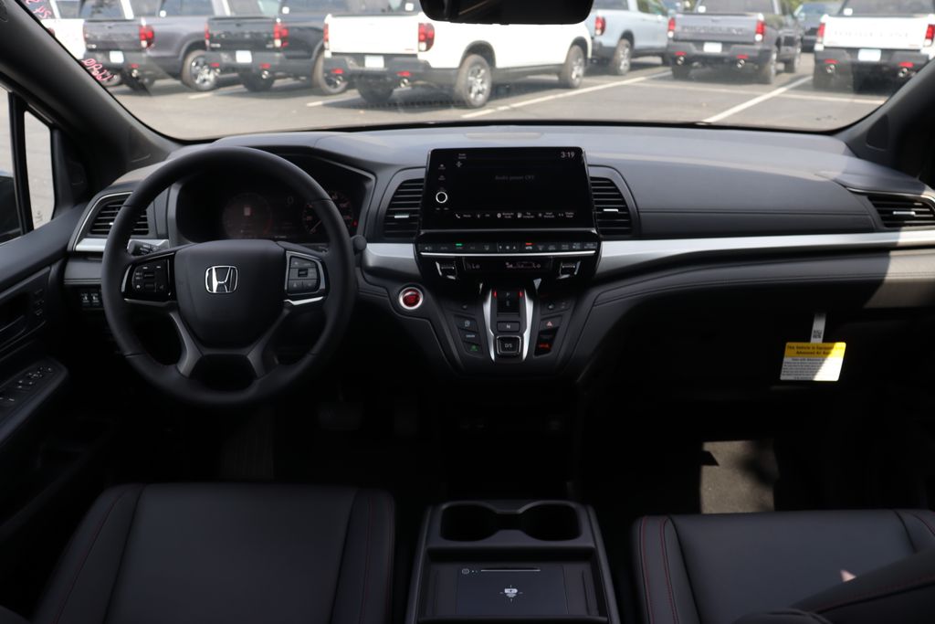 2025 Honda Odyssey Sport 18