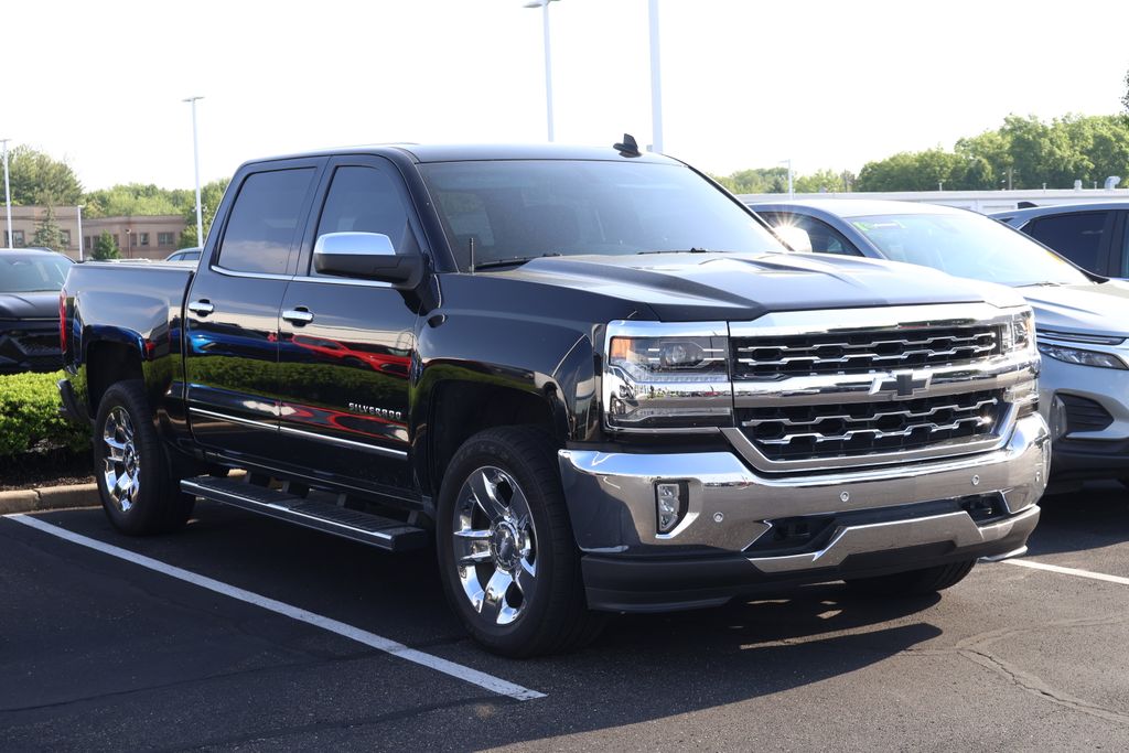 2018 Chevrolet Silverado 1500 LTZ 3