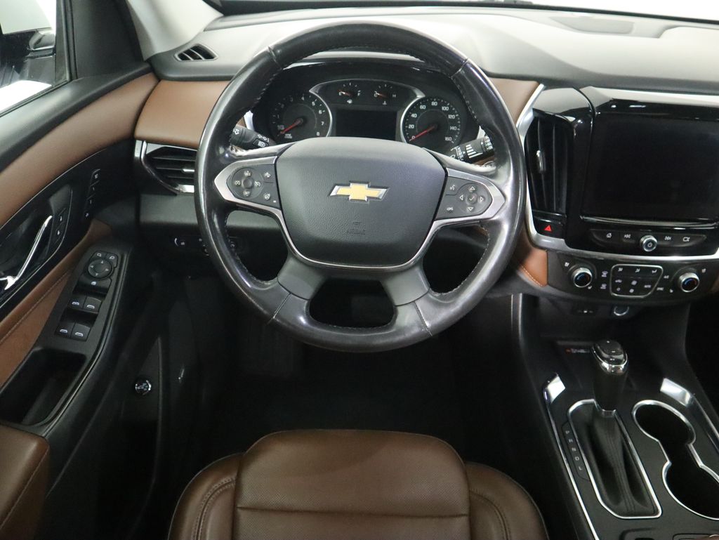 Thumbnail: 2018 Chevrolet Traverse - 10