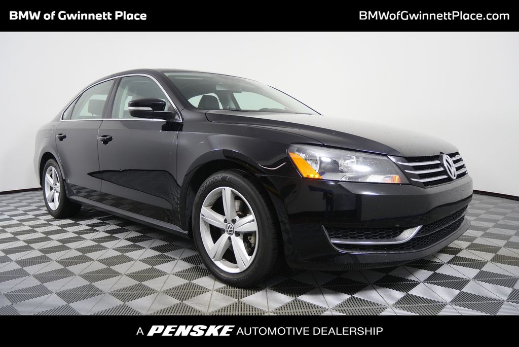 2013 Volkswagen Passat SE -
                  Duluth, GA