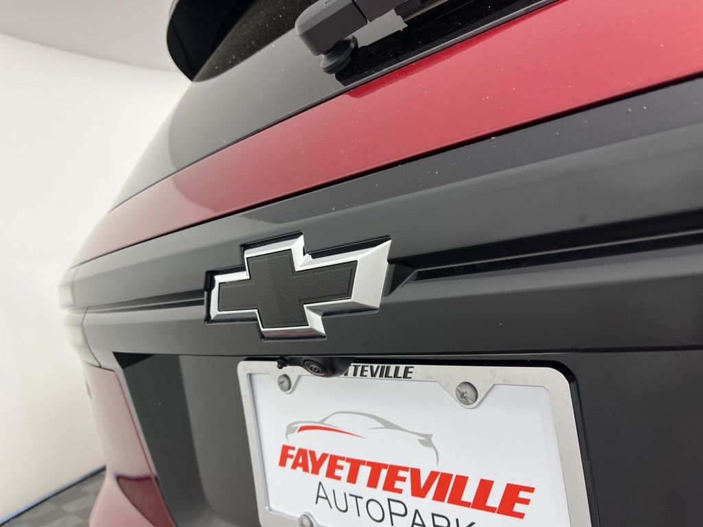 Thumbnail: 2026 Chevrolet Traverse - 21