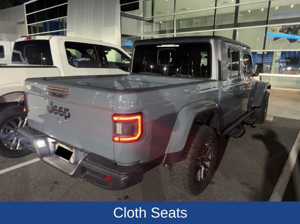2024 Jeep Gladiator Sport S