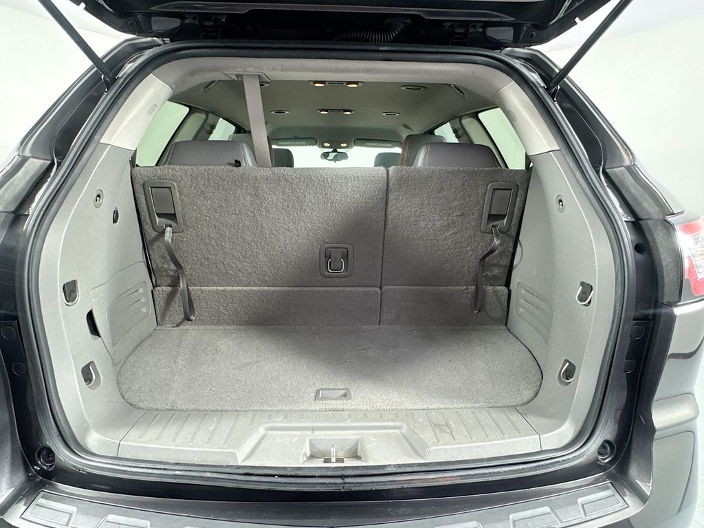 2015 Chevrolet Traverse LS photo
