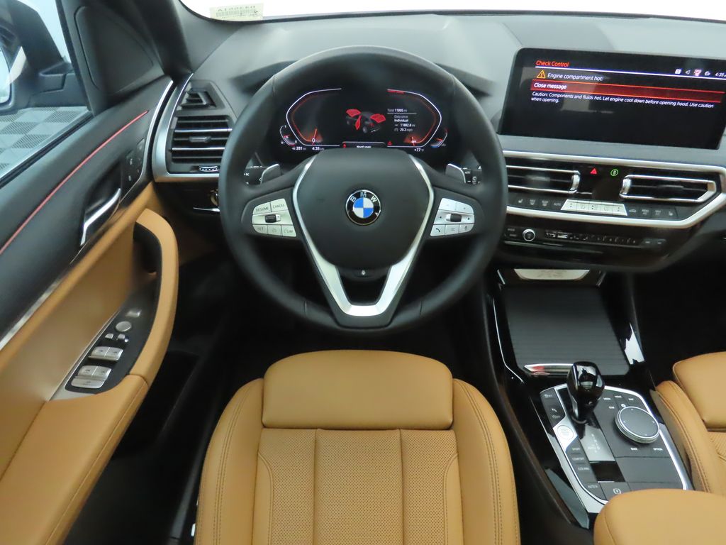 Thumbnail: 2022 BMW X3 - 11