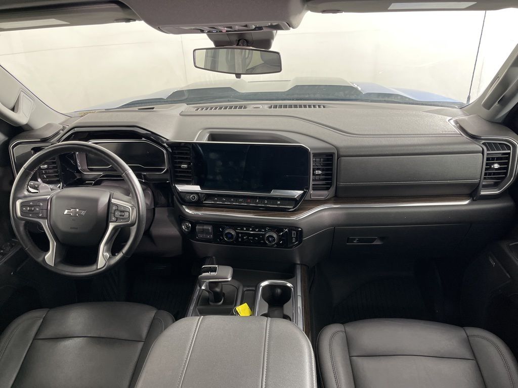 Thumbnail: 2024 Chevrolet Silverado 1500 - 20