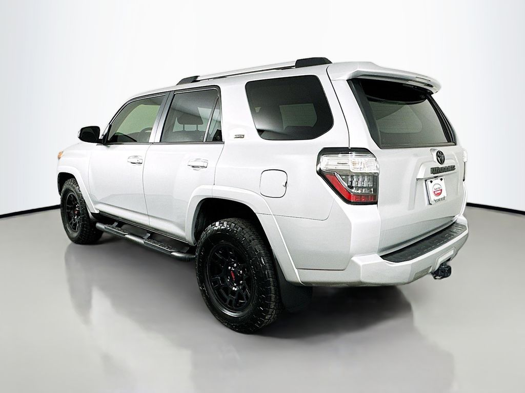 2023 Toyota 4Runner SR5 7