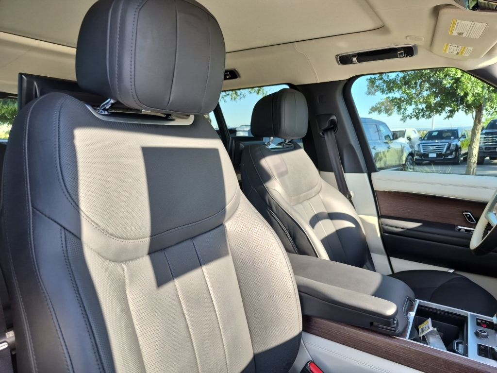 Used Car 2023 Land Rover Range Rover  Autobiography For Sale Under $110,000 In Austin, Texas
