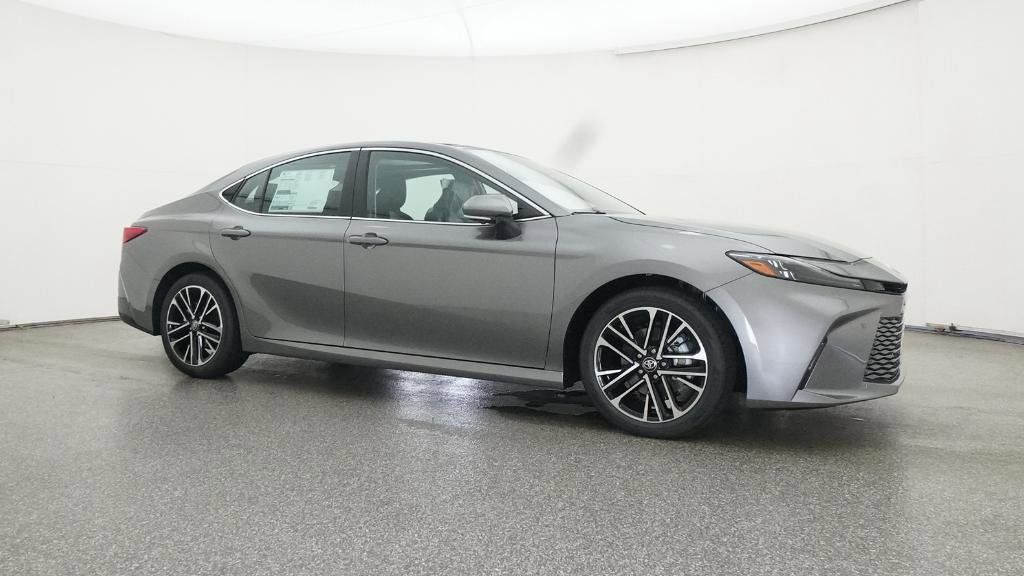 Thumbnail: 2025 Toyota Camry - 10