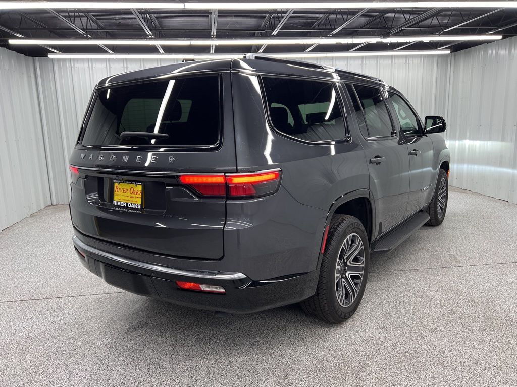 2025 Jeep Wagoneer Base - 5