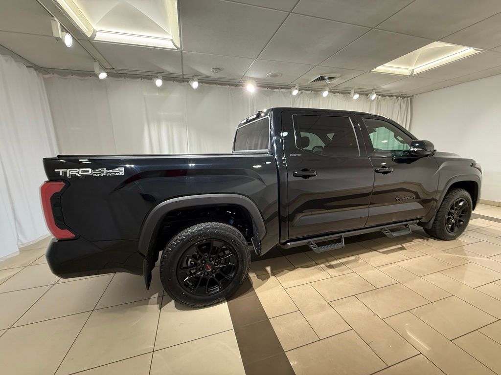 Thumbnail: 2025 Toyota Tundra - 6