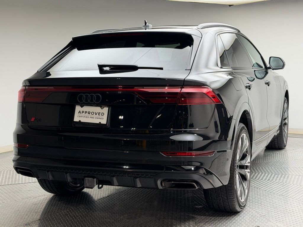 Thumbnail: 2025 Audi Q8 - 5