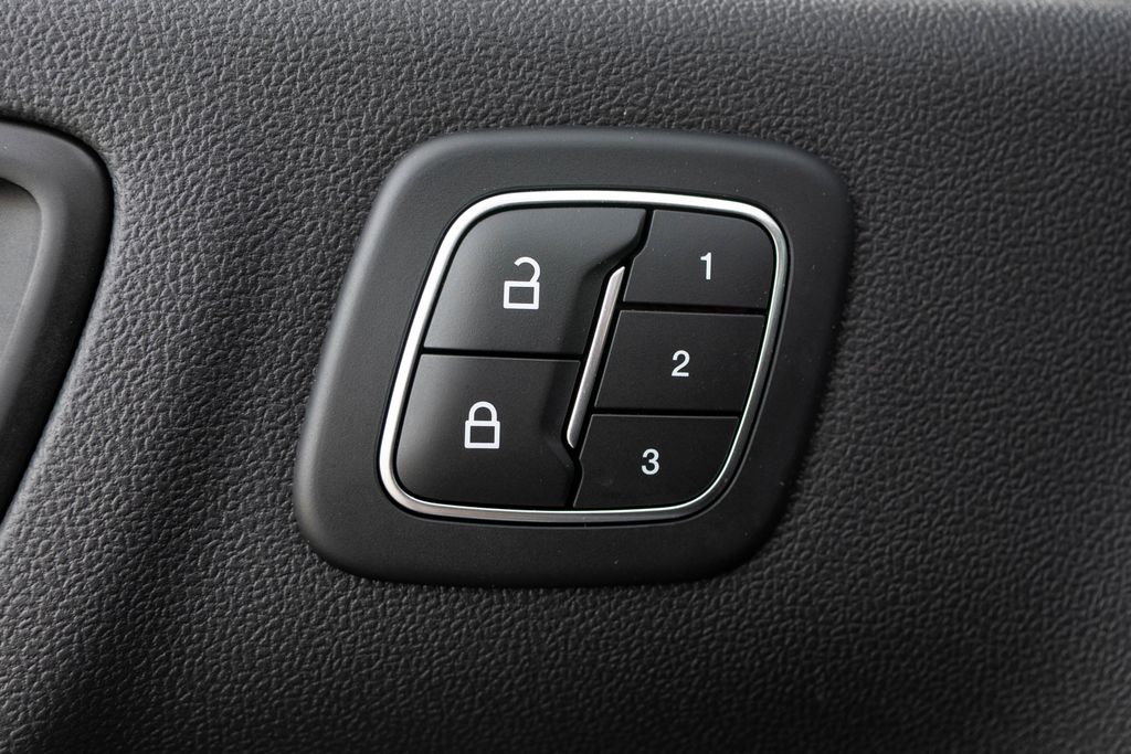 Used 2022 Ford Escape SUV