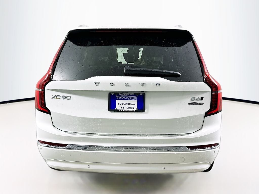 2026 Volvo XC90 Plus - Photo 15