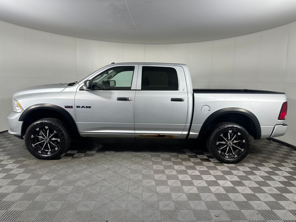 2016 Ram 1500 Express - Image 2