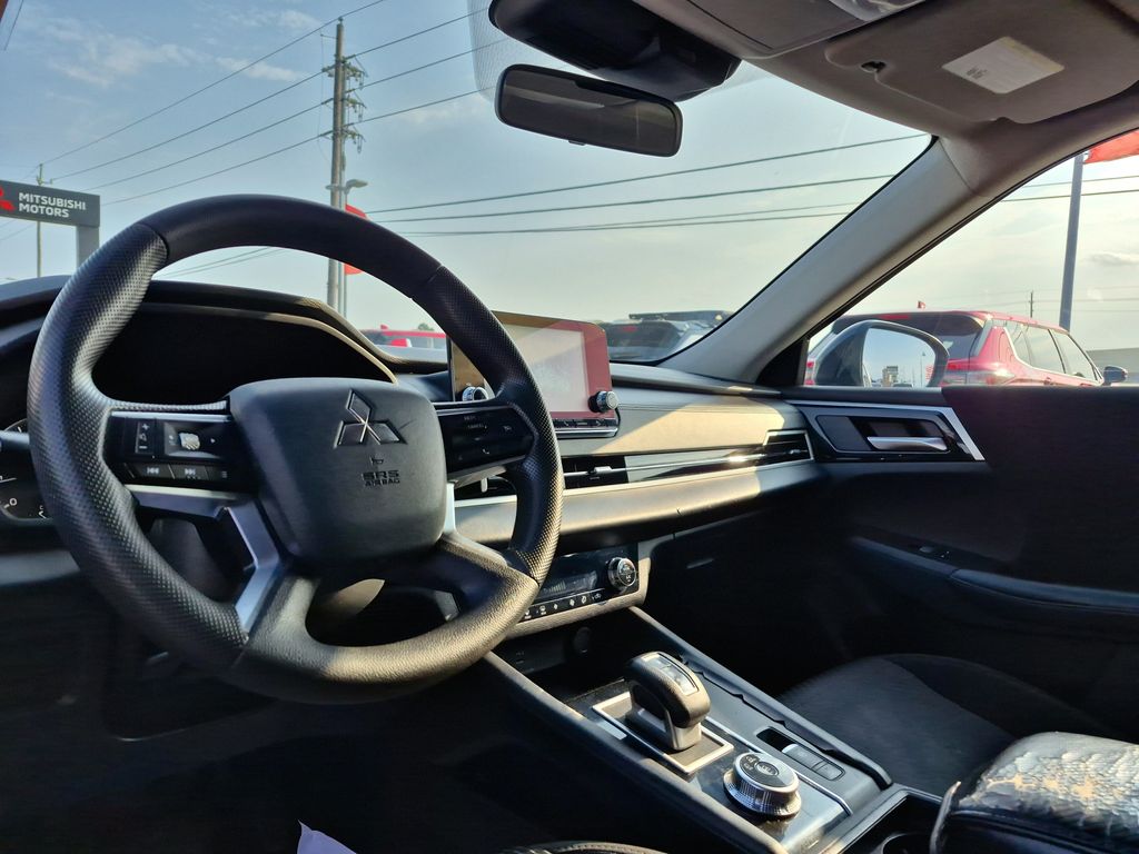 2022 Mitsubishi Outlander ES  at North Houston Mitsubishi