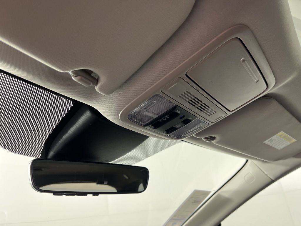 Thumbnail: 2026 Honda Odyssey - 32