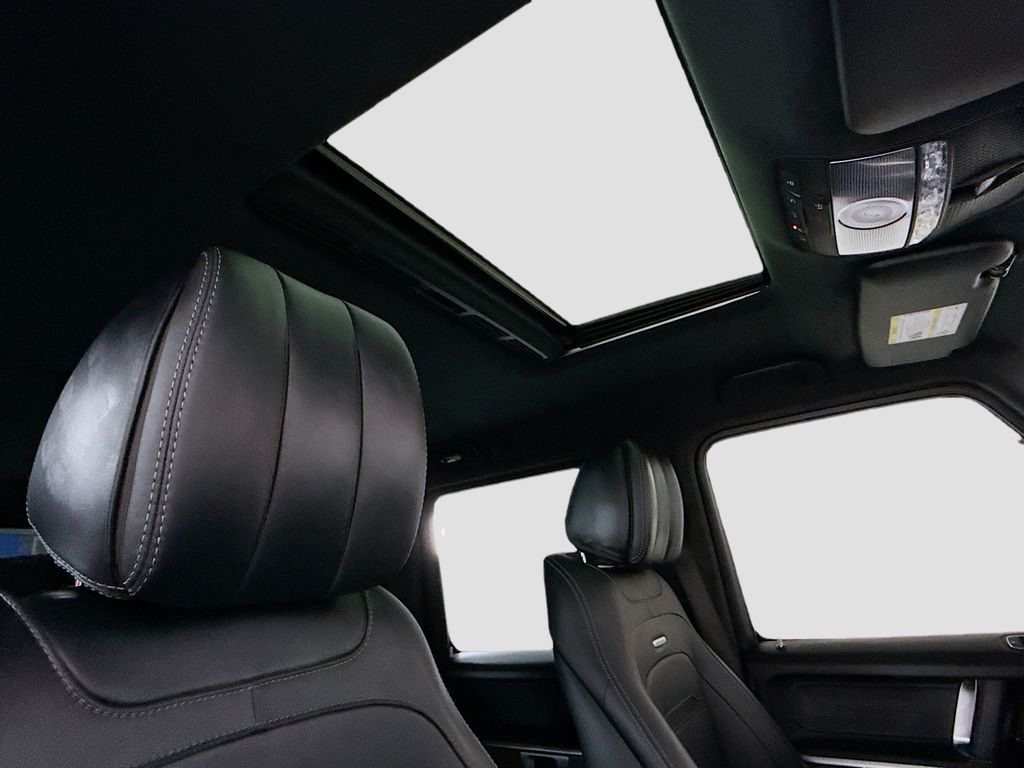 Thumbnail: 2019 Mercedes-Benz G-Class - 18