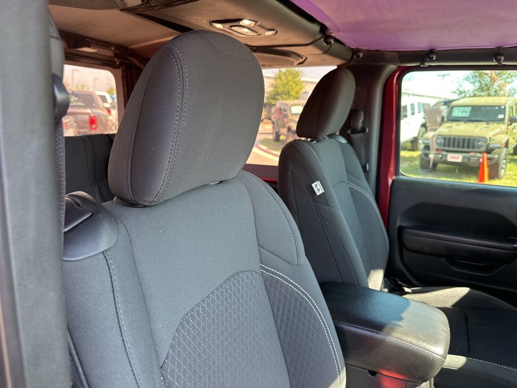 Used Car 2021 Jeep Wrangler  For Sale Under $30,000 In Austin, Texas