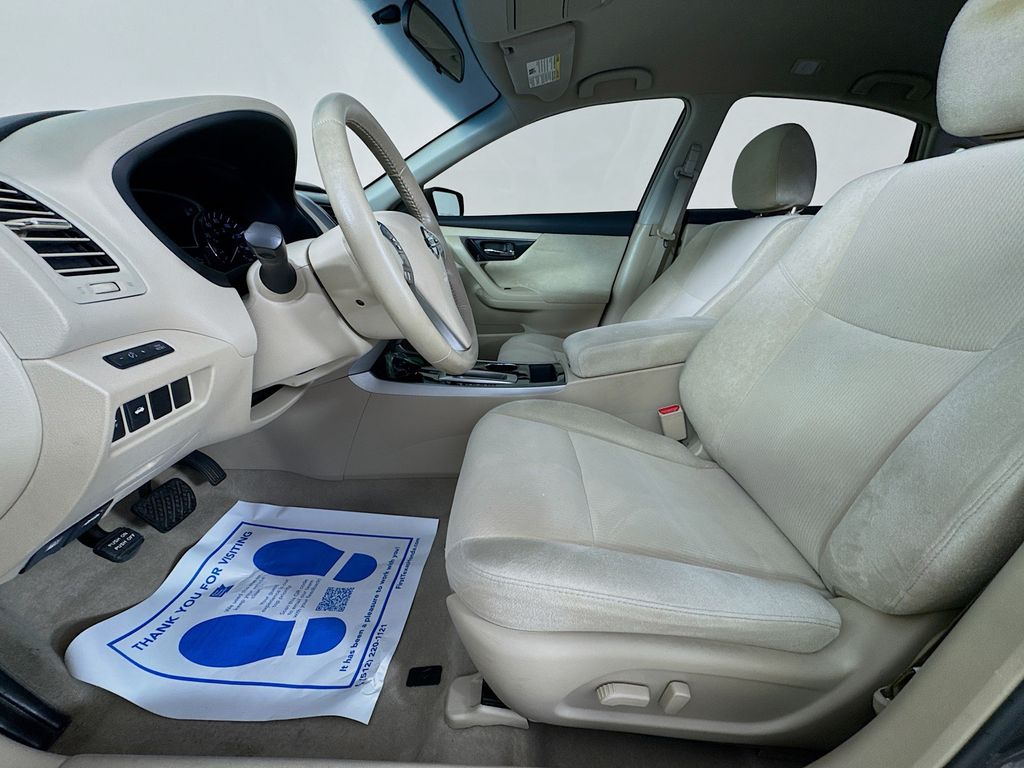 Used Car 2013 Nissan Altima  2.5 Sv For Sale Under $10,000 In Austin, Texas