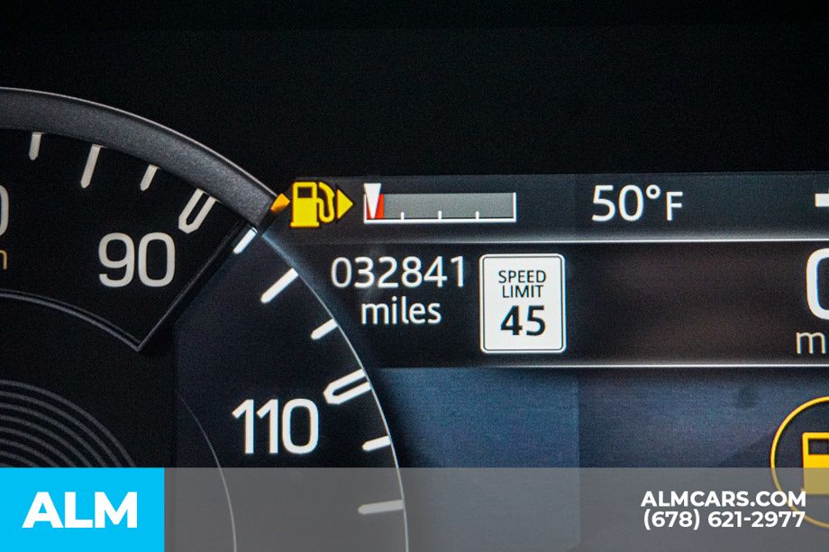Used 2023 Gray Land Rover X-Dynamic SE image 66