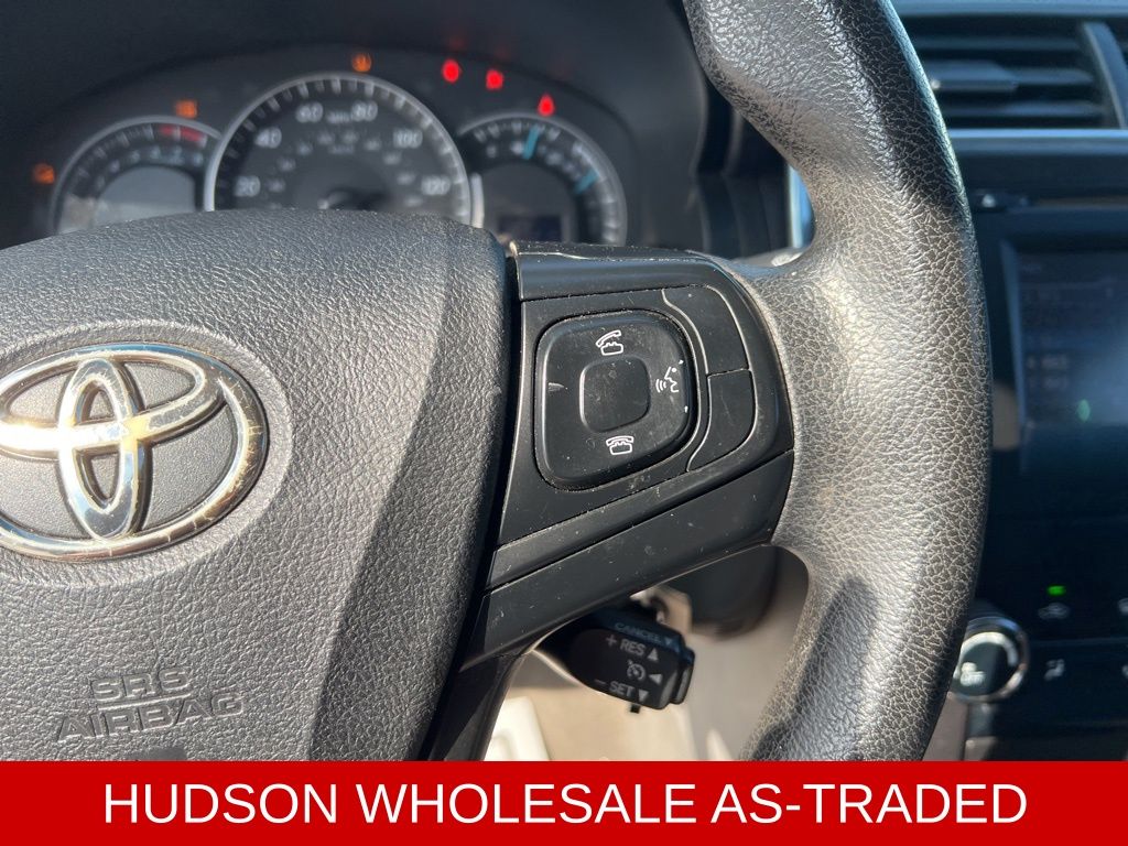 2015 White Toyota Camry LE FWD Sedan